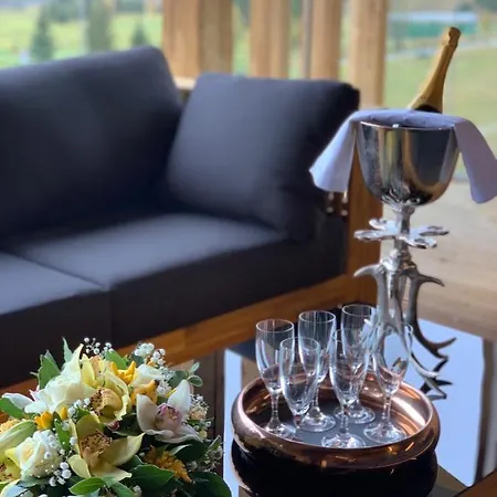 Шале Blanc Брей-Червінія